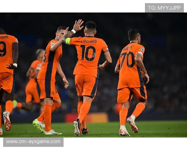 劳塔罗挑射越过门将,国米再度扩大比分:夜幕下的信念演绎 劳塔罗挑射越过门将,国米再度扩大比分:夜幕下的信念演绎