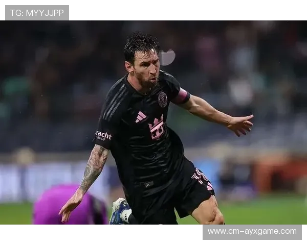 西汉姆联锁定梅西式组织中枢,打造足球管理新时代 西汉姆联锁定梅西式组织中枢,打造足球管理新时代