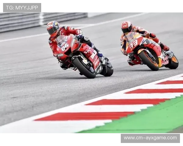 MotoGP直道极速超车震撼镜头——极致速度下的激情瞬间