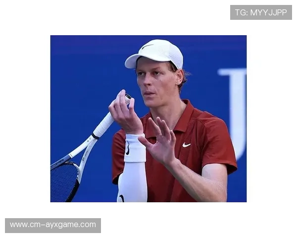 辛纳杀球像闪电